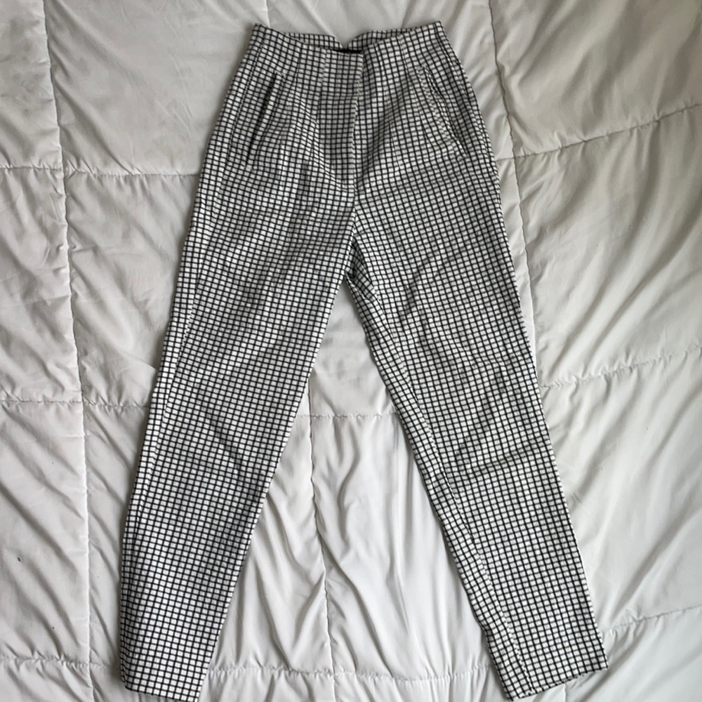 High waisted Black/White Grid Pants - Zara